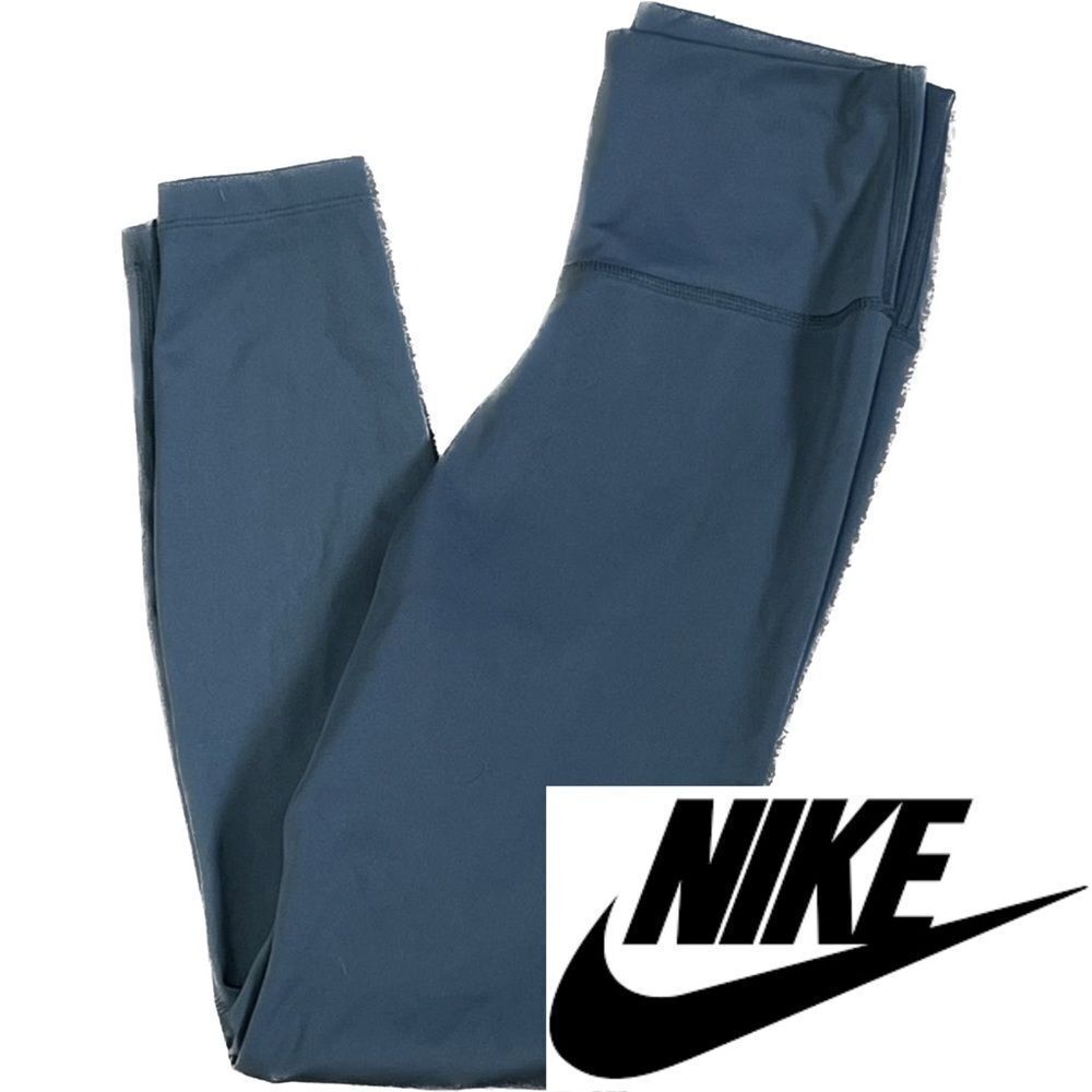 - Nike, women’s size small, athletic leggings